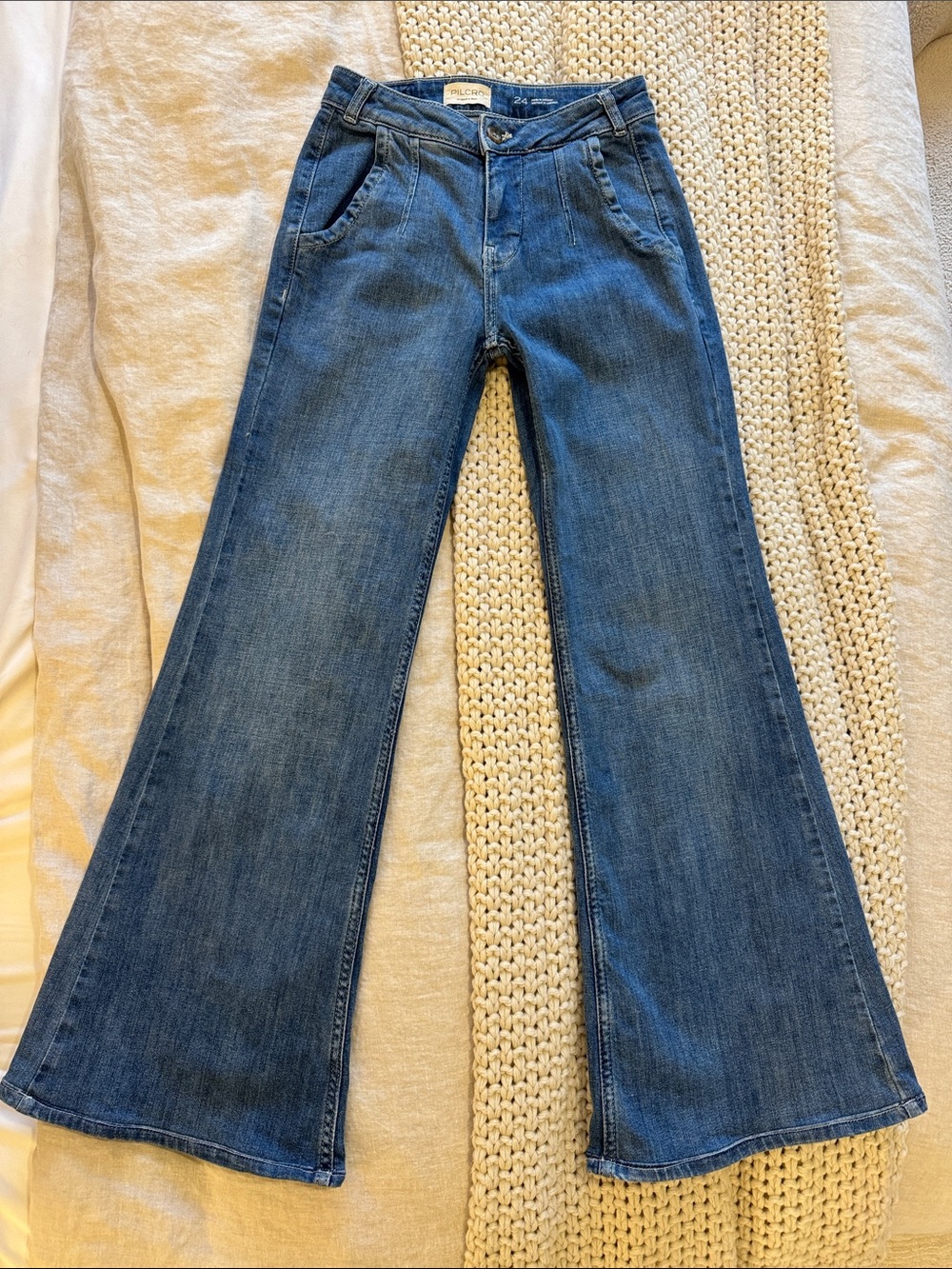 Women’s Pilcro Tower Flared Mid-Rise Jeans - Petite